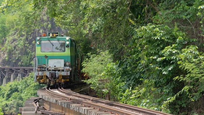 Jalur kereta api Kachanaburi