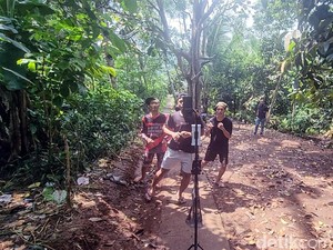 Joget Ayam Patuk Kembali Bergeliat di Cikembar Sukabumi