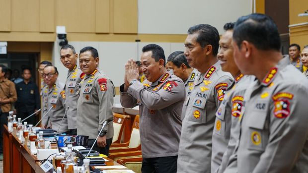 Kapolri Jenderal Listyo Sigit Prabowo rapat bersama Komisi III DPR, 11 Novemer 2024. (Dok Polri) Kapolri Jenderal Listyo Sigit Prabowo rapat bersama Komisi III DPR, 11 Novemer 2024. (Dok Polri)