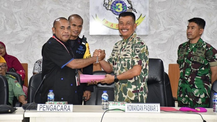 Kasus penganiayaan anggota TNI AL di Sorong berakhir damai.