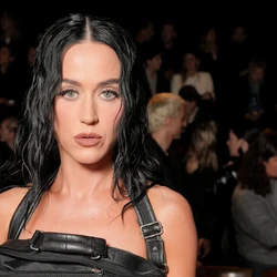 Kenangan Pahit Katy Perry, Cerai dari Russell Brand Beberapa Menit Sebelum Manggung