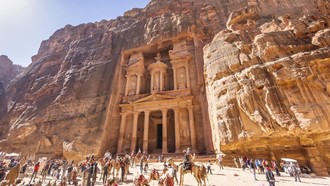 Konflik Bikin Petra Sepi, Pembatalan Kunjungan Turis Hingga 100%