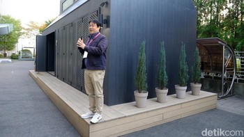 Smart Cottage merupakan rumah modular atau prefabrikasi yang menggabungkan teknologi pemanas, ventilasi, dan AC mutakhir dari LG (HVAC), serta solusi energi, peralatan dan layanan rumah cerdas terbaru yang terintegrasi dengan peralatan premium yang memanfaatkan teknologi dan teknik perumahan modular terbaru dari LG. Foto: Rista Rama Dhany/detikcom