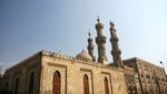 Megahnya Warisan Arsitektur Daulah Fatimiyah di Masjid Al-Azhar Kairo