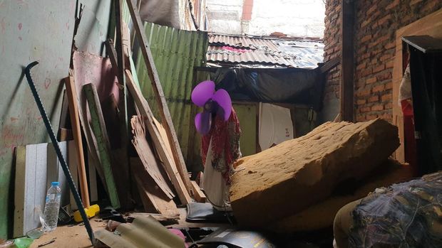 Nenek Hasna Pindah ke Kontrakan, Rumahnya Direnovasi
