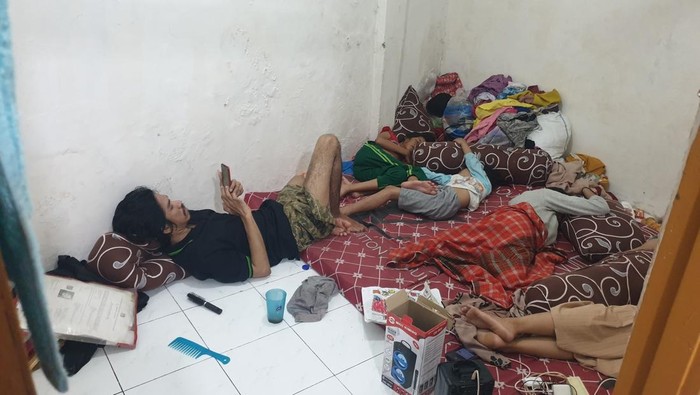 Nenek Hasna Pindah ke Kontrakan, Rumahnya Direnovasi