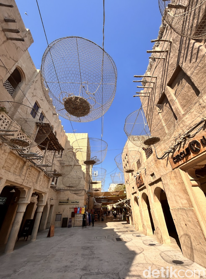 Suasana Old Town Dubai