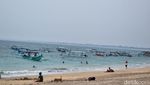 Panorama Pantai Jerman di Tepian Bandara Ngurah Rai Bali