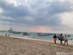 Long Weekend Idul Adha-Waisak, Dispar Klaim Bali Ramai