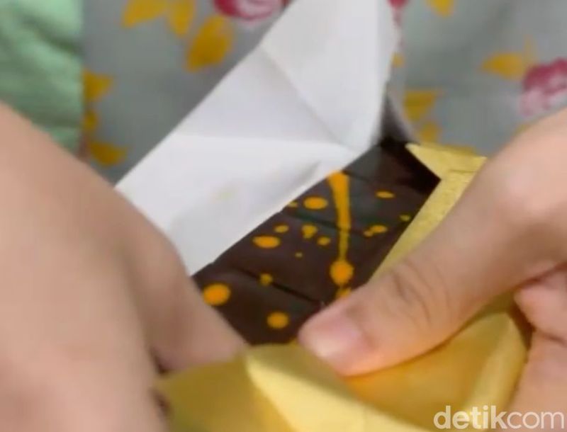 Pengalaman war cokelat Dubai