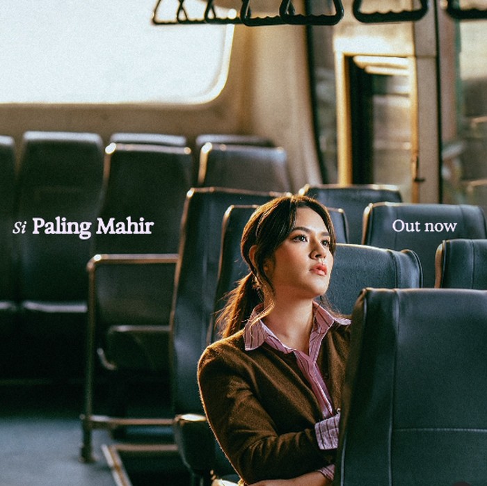 Raisa merilis video musik lagu Si Paling Mahir pada Rabu (6/11/2024). Video tersebut masuk jajaran trending di YouTube music.
