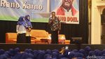 Rano Karno Kampanye di Depan Guru PAUD