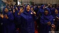 Tampak para guru PAUD sangat antusias mengengarkan pemaparan dari cagub nomor urut 3 tersebut.