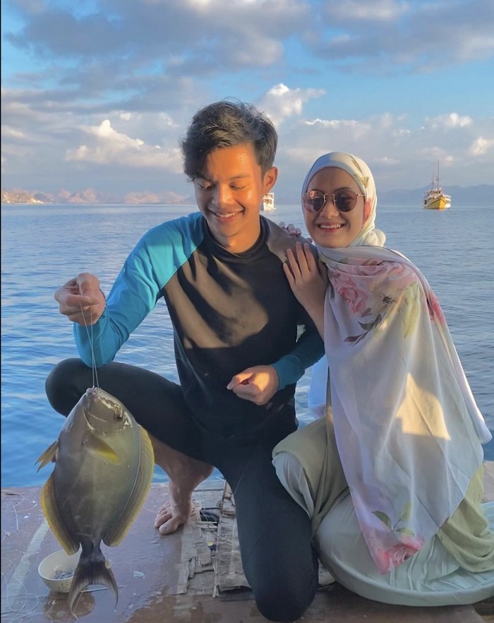 Rey Mbayang Rey Mbayang