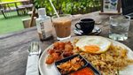 Stuja Kerobokan, Kafe Tepi Sawah di Kuta