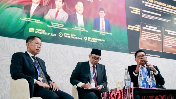 Bank Mandiri terus melanjutkan komitmennya untuk berkontribusi dalam upaya pemerintah menjalankan transisi energi menuju swasembada energi berkelanjutan.