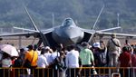 Deretan Jet Tempur Canggih Unjuk Kemampuan di China Airshow