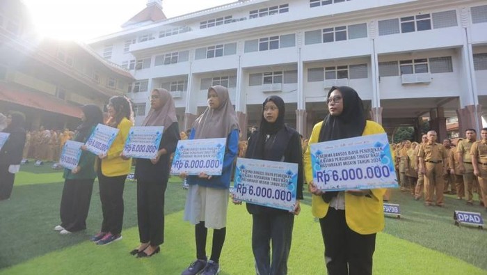 Dinsos Kota Tangerang beri bansos untuk mahasiswa Rp 6 juta