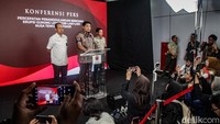 Gunung Lewotobi Laki-Laki di Kabupaten Flores Timur mengalami erupsi sejak Senin (4/11) dini hari. Dari hasil pendataan sementara ada sekitar 2.700 unit rumah yang perlu dibangun untuk warga korban bencana yang akan direlokasi.  