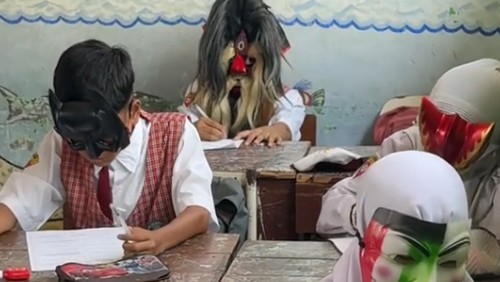 Guru Sekolah Dasar ini mengunggah cara ampuh untuk para siswa agar tidak menyontek saat sedang ujian berlangsung.