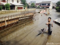 Ini Tanggul Jebol yang Bikin Jurangmangu Tangsel Kebanjiran