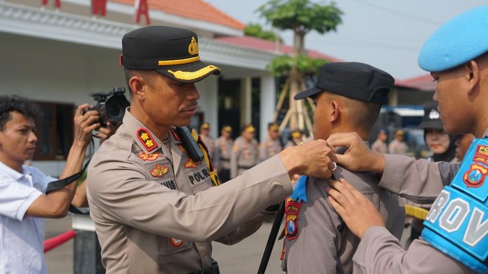 Kapolres Pasuruan Kota AKBP Davis Busin Siswar