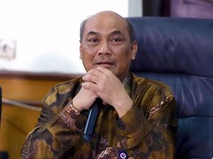 Video: KNKT Minta Operator Jalan Tol Pasang Rambu Peringatan saat Hujan