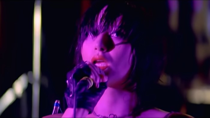 Lirik Lagu Maps Yeah Yeah Yeahs Music