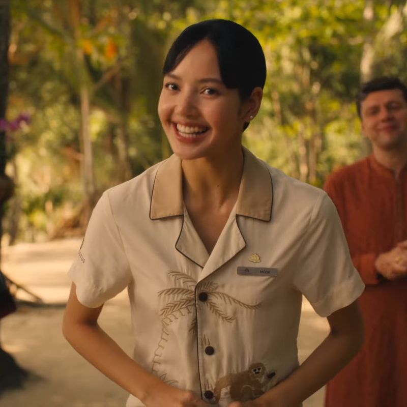 Lisa BLACKPINK dalam trailer The White Lotus 3