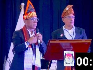 Masinton-Mahmud Tumbangkan Petahana di Pilbup Tapteng