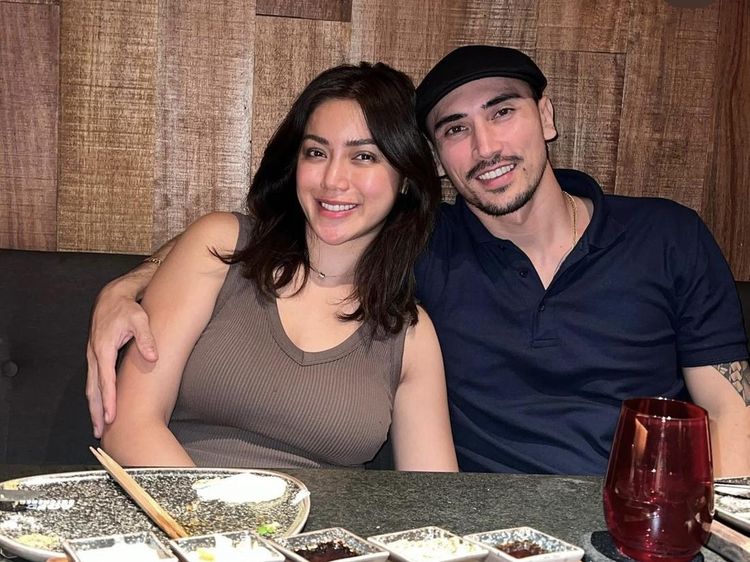 Momen Hangat Jessica Iskandar Saat Makan Bareng Keluarga