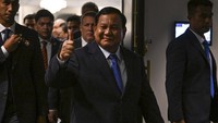Dalam pertemuan itu, Prabowo menyampaikan kegembiraannya atas antusiasme perusahaan-perusahaan AS untuk terus berkontribusi dalam pembangunan ekonomi Indonesia.