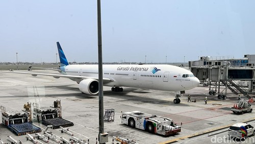 Pesawat Garuda Indonesia di Terminal 3 Bandara Soekarno-Hatta (CGK), Tangerang, Banten.