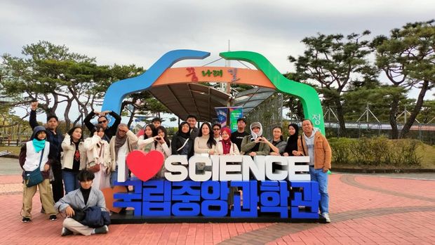 Suasana kunjungan pelajar Indonesia di Daejeon Korea Selatan
