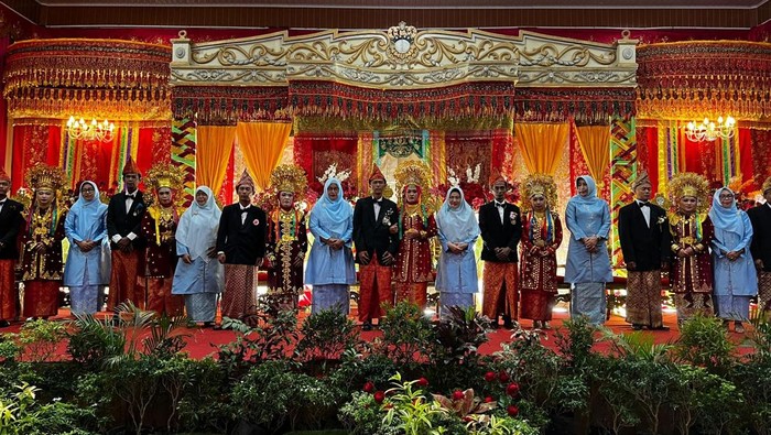 Tujuh pasangan pengantin di Bengkulu ikut nikah gratis