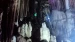 Keindahan Surealis Goa Gong dan Sungai Maron di Pacitan