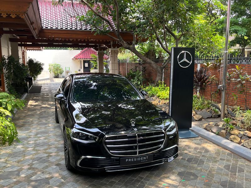 60 unit Mercedes-Benz S450 President Edition resmi dijual