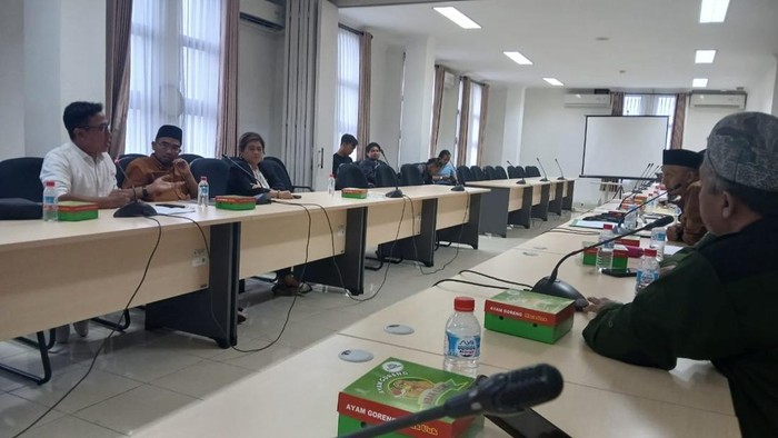 Audiensi FUI DIY dan DPRD Kota Jogja di Kantor DPRD Kota Jogja, Muja Muju, Kota Jogja, Rabu (13/11/2024)