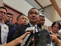 Video: Pengamat Puji Langkah UI Tangguhkan Gelar Doktor Bahlil