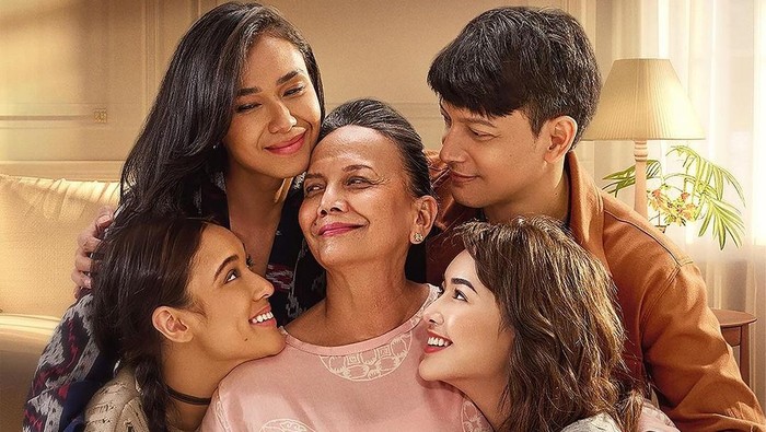 Film Bila Esok Ibu Tiada tayang 14 November 2024. Drama keluarga ini mengisahkan kesedihan dan hubungan anak dengan orang tua.