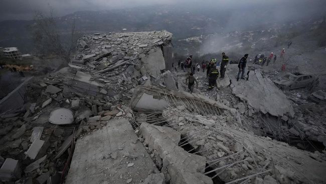 Desa di Wilayah Pegunungan Lebanon Hancur Digempur Israel