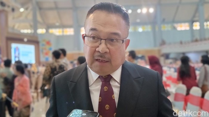Ekonom UI Renald Kasali saat ditemui di Kampus Unnes Semarang, Rabu (13/11/2024).