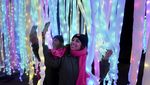 Gemerlap Cahaya Natal di Kew Gardens London
