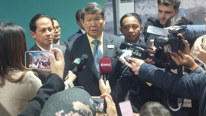 Hashim S. Djojohadikusumo mengungkapkan rencana Indonesia menambah 100 GW tenaga listrik.