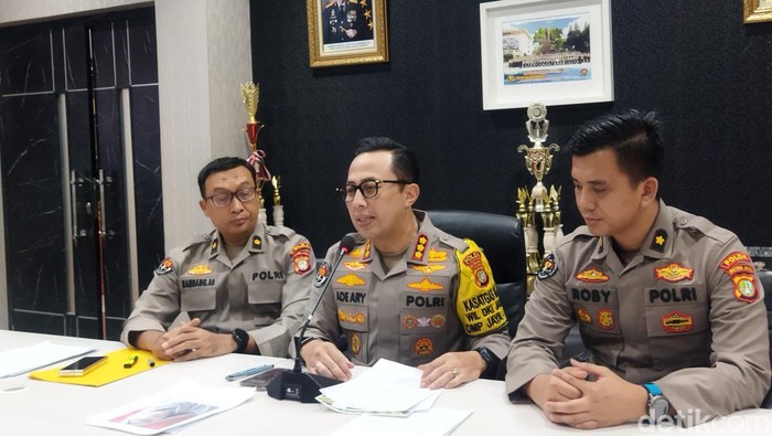 Kabid Humas Polda Metro Jaya Kombes Ade Ary Syam Indradi