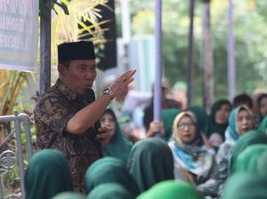 Rohmi-Firin Janji Hapus Utang Petani Gagal Panen di NTB