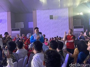 Reaksi PDIP Usai Kaesang Serukan Jateng is Red PSI