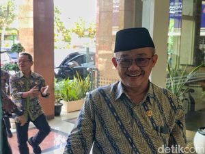 Mendikdasmen soal Sekolah Unggulan: Dilaksanakan Kemendiktisaintek, Disetujui DPR