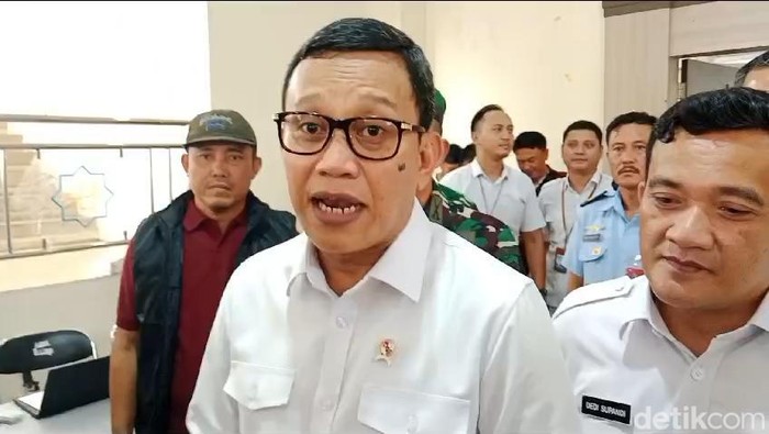 Menteri PPMI Abdul Kadir Karding.