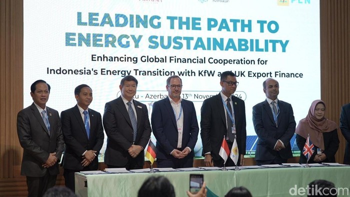 Penandatangan nota kesepahaman PLN dan mitra di sela gelaran COP29 yang saat ini tengah berlangsung di Baku, Azerbaijan.